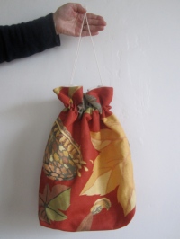 draw-string bag